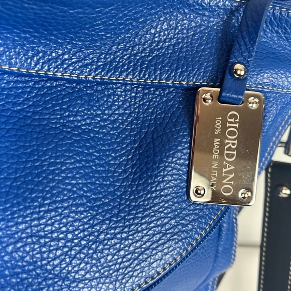 Giordano Blue and Black Leather Shoulder Bag Purse - Picture 5 of 17
